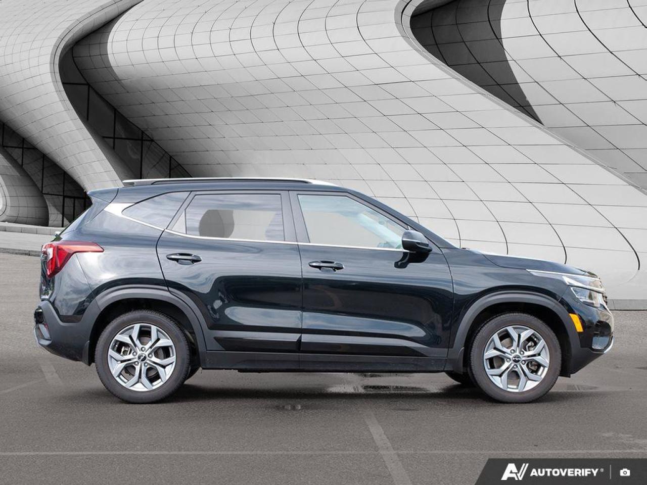 2024 Kia Seltos EX   AWD   Leather   Sunroof   Apple CarPlay   Hea Photo