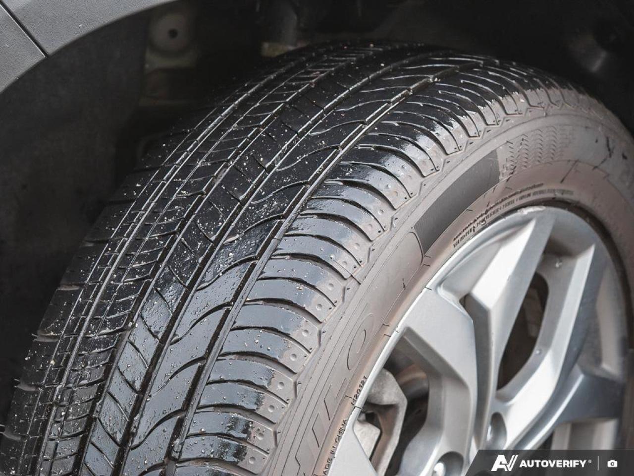 2024 Kia Seltos EX   AWD   Leather   Sunroof   Apple CarPlay   Hea Photo