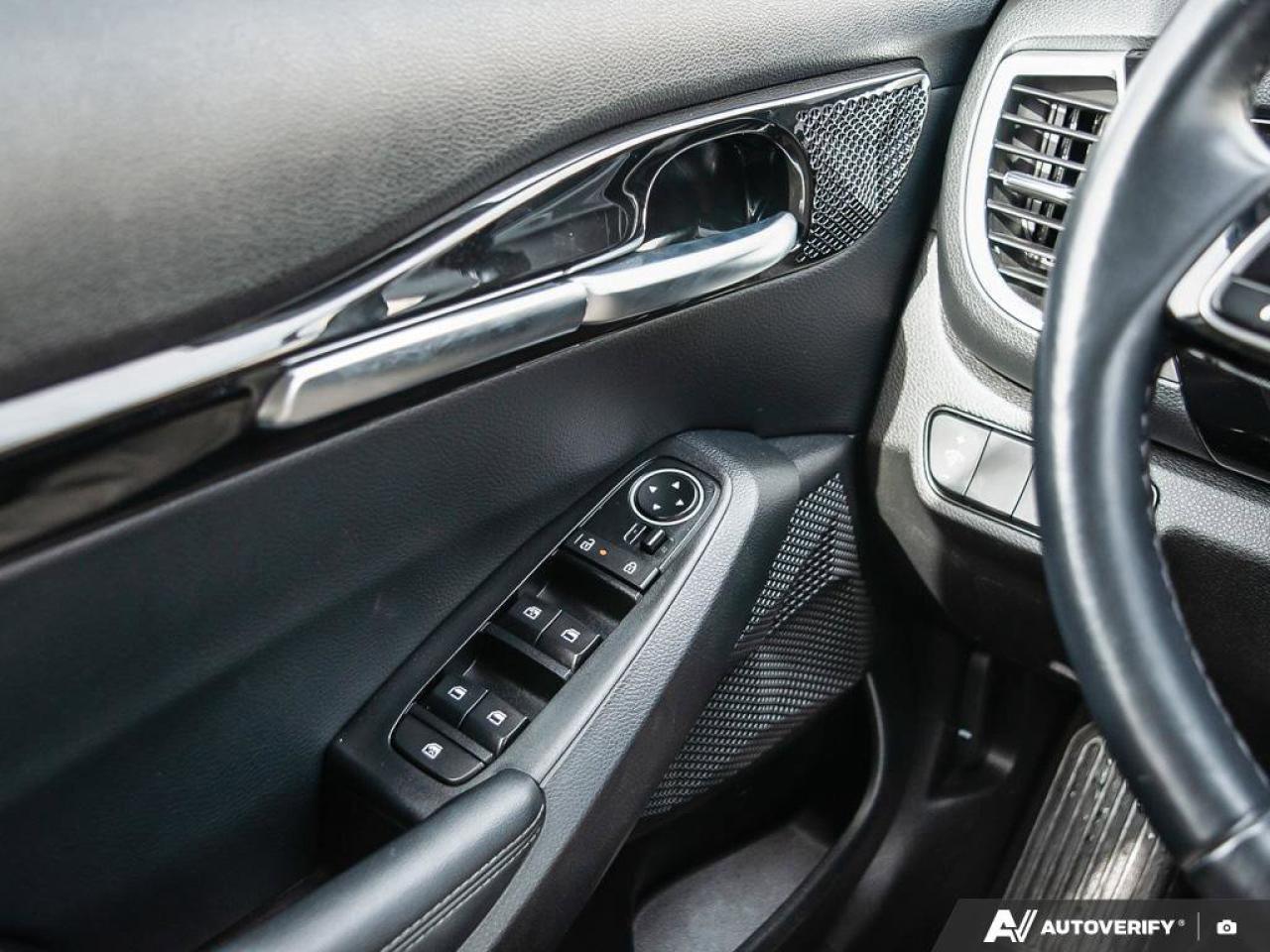 2024 Kia Seltos EX   AWD   Leather   Sunroof   Apple CarPlay   Hea Photo