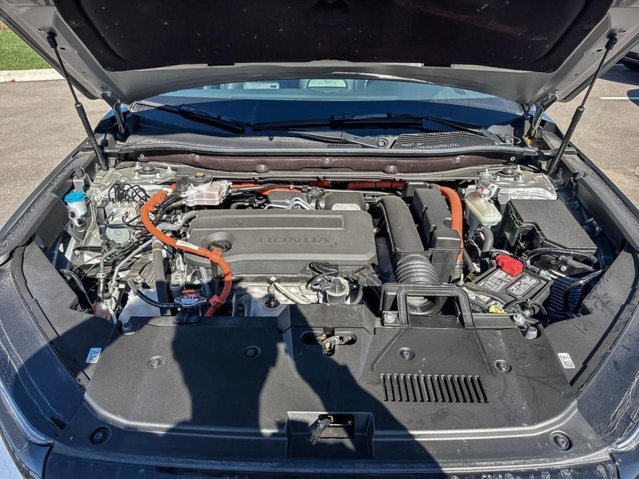 2025 Honda CR-V Hybrid Touring Photo