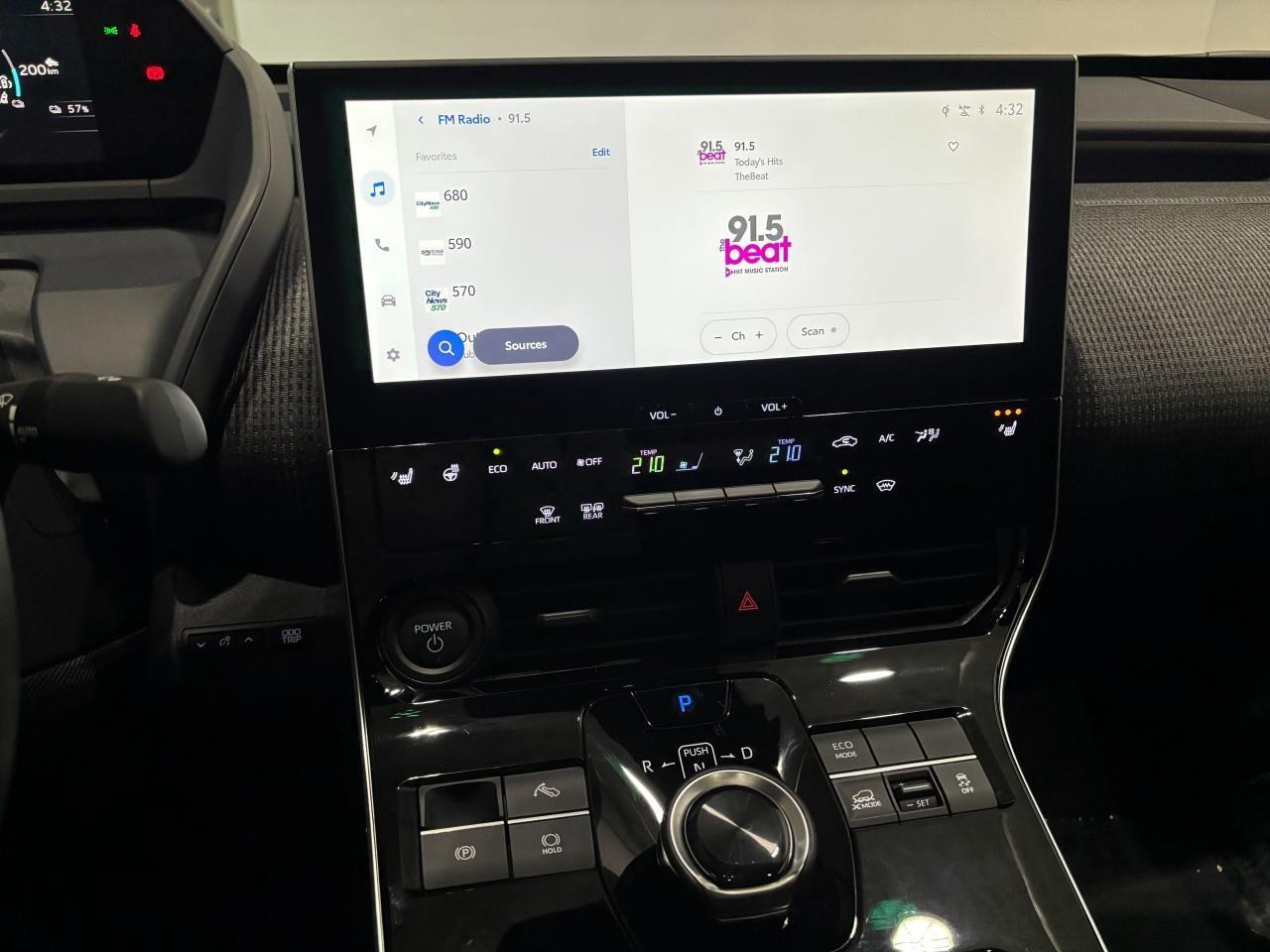 2025 Toyota bZ4X XLE Photo