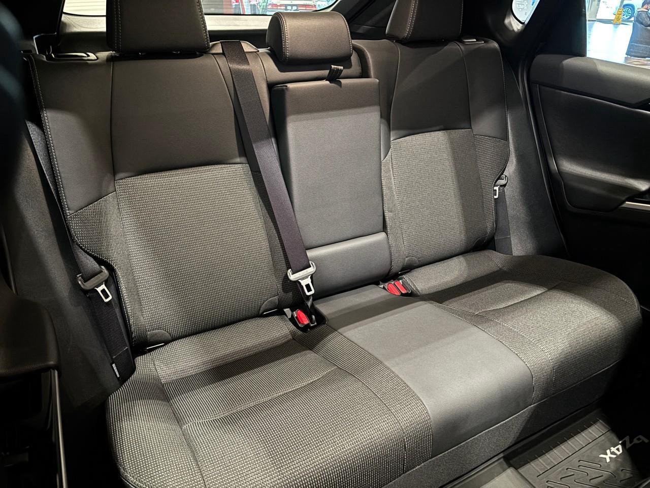 2025 Toyota bZ4X XLE Photo