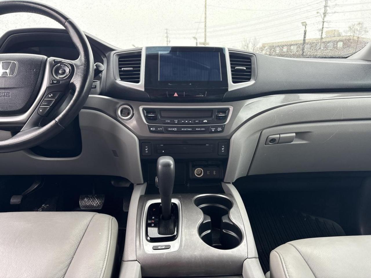 2016 Honda Pilot Ex-L AWD Leather Sunroof Navi 3-Row Photo