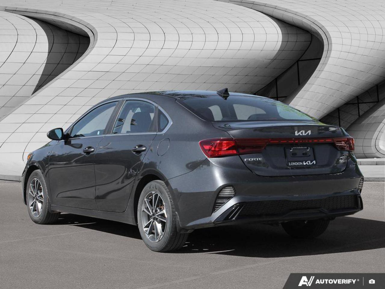 2022 Kia Forte EX   Apple CarPlay   Backup Camera   Heated Seats Photo2