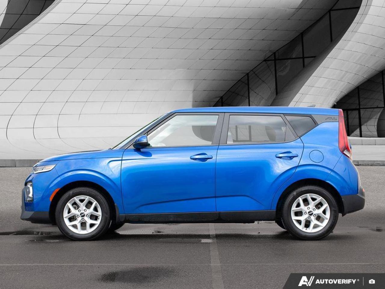 2022 Kia Soul EX   Apple CarPlay   Backup Camera   Heated Seats Photo