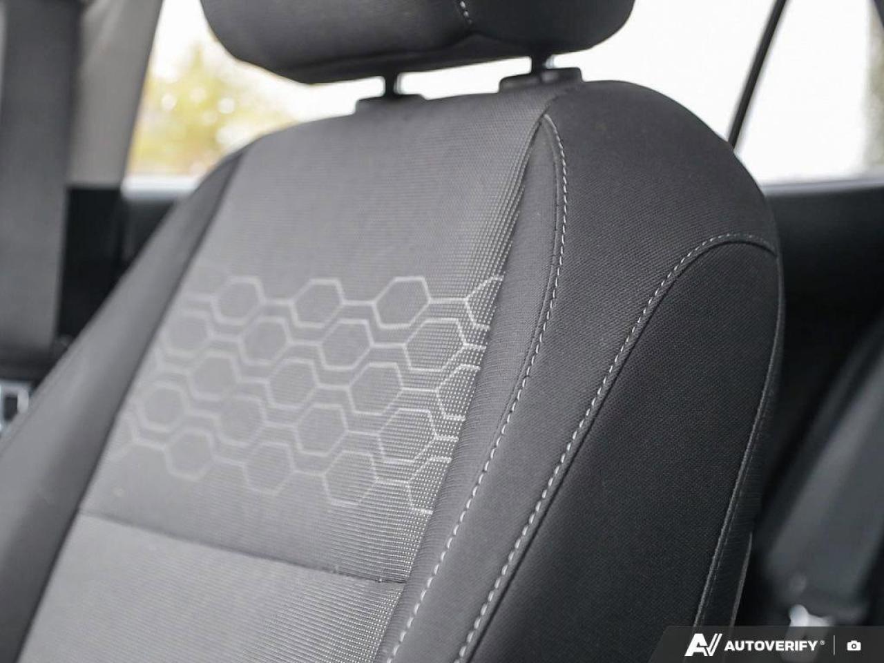 2018 Kia Rio 5-door EX   Heated Seats   Apple CarPlay   Back-Up Camera Photo