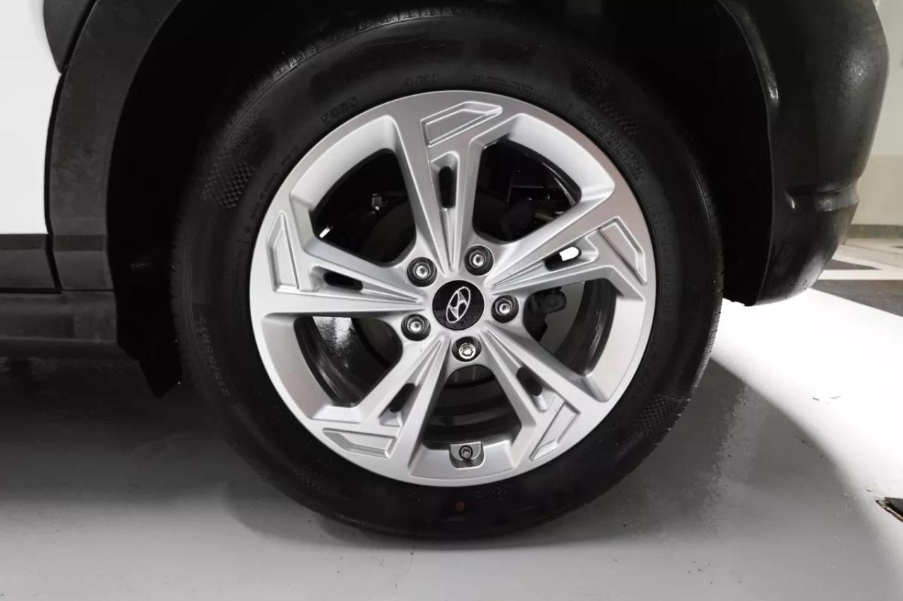 2022 Hyundai KONA PREFERRED   HEATED SEATS   HEATED STEERING WHEEL Photo