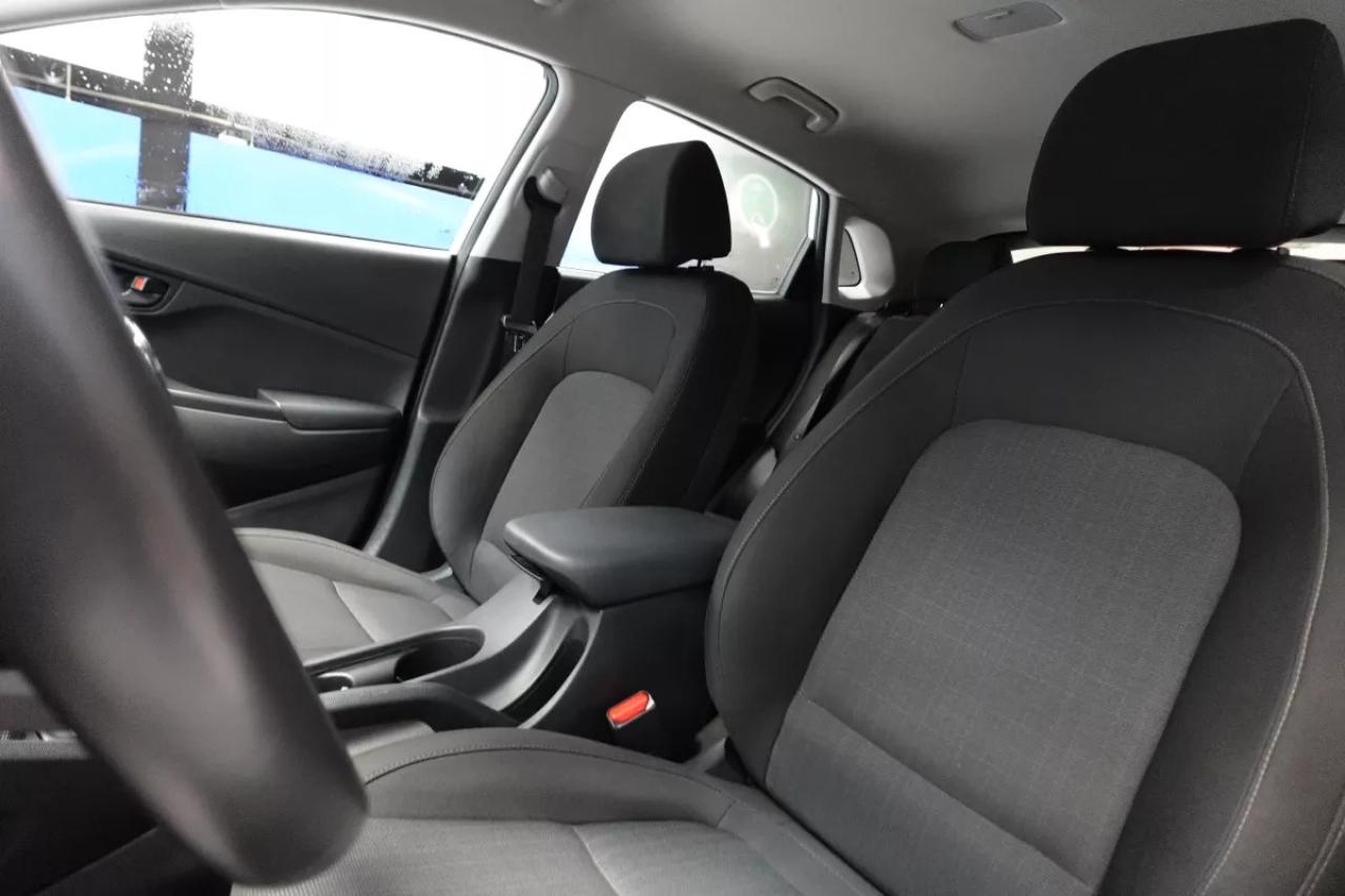 2022 Hyundai KONA PREFERRED   HEATED SEATS   HEATED STEERING WHEEL Photo