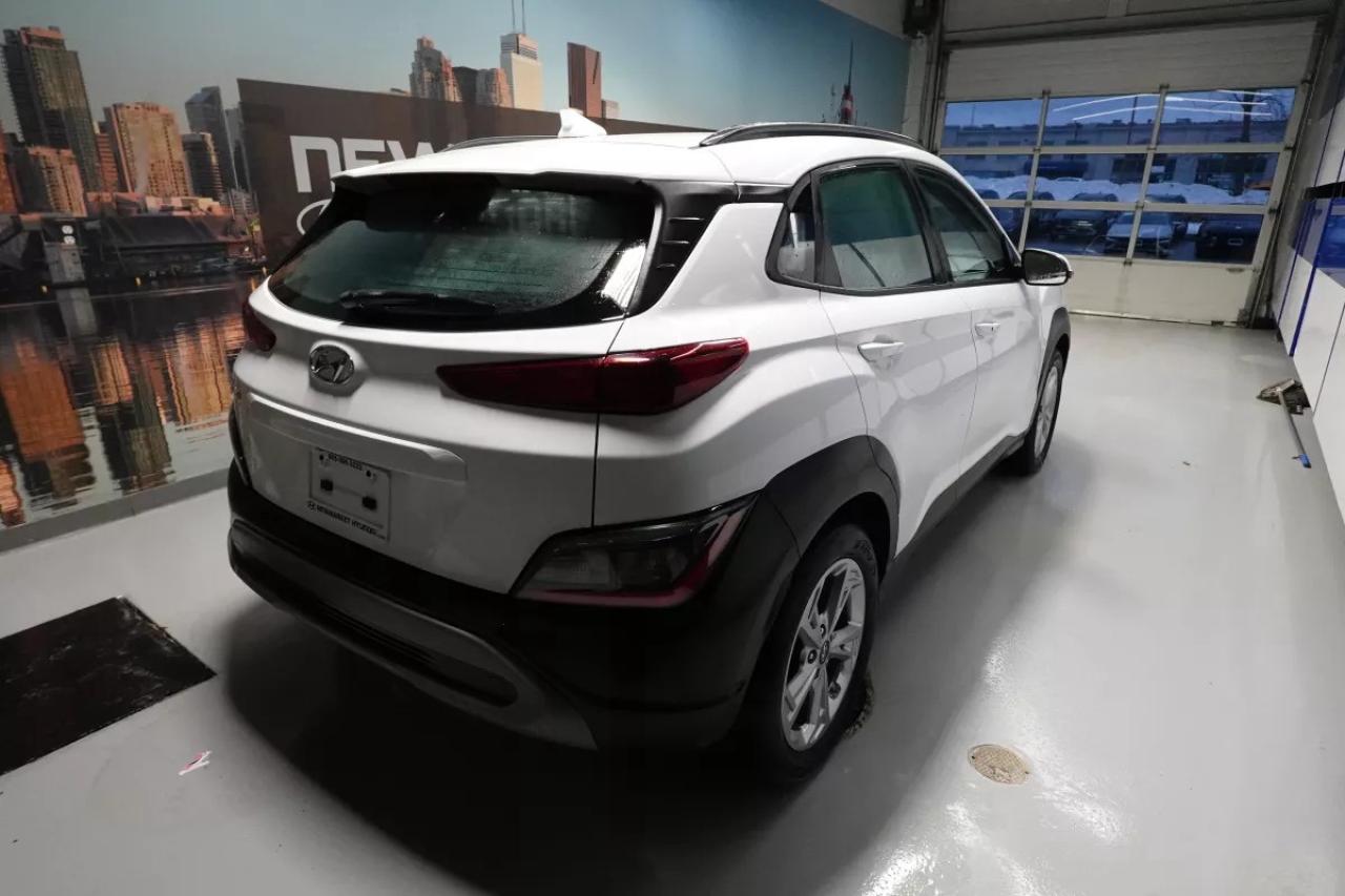 2022 Hyundai KONA PREFERRED   HEATED SEATS   HEATED STEERING WHEEL Photo