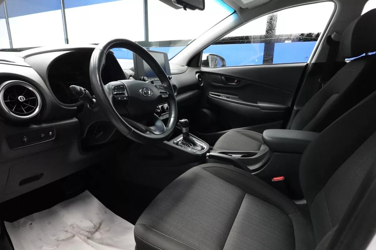 2022 Hyundai KONA PREFERRED   HEATED SEATS   HEATED STEERING WHEEL Photo