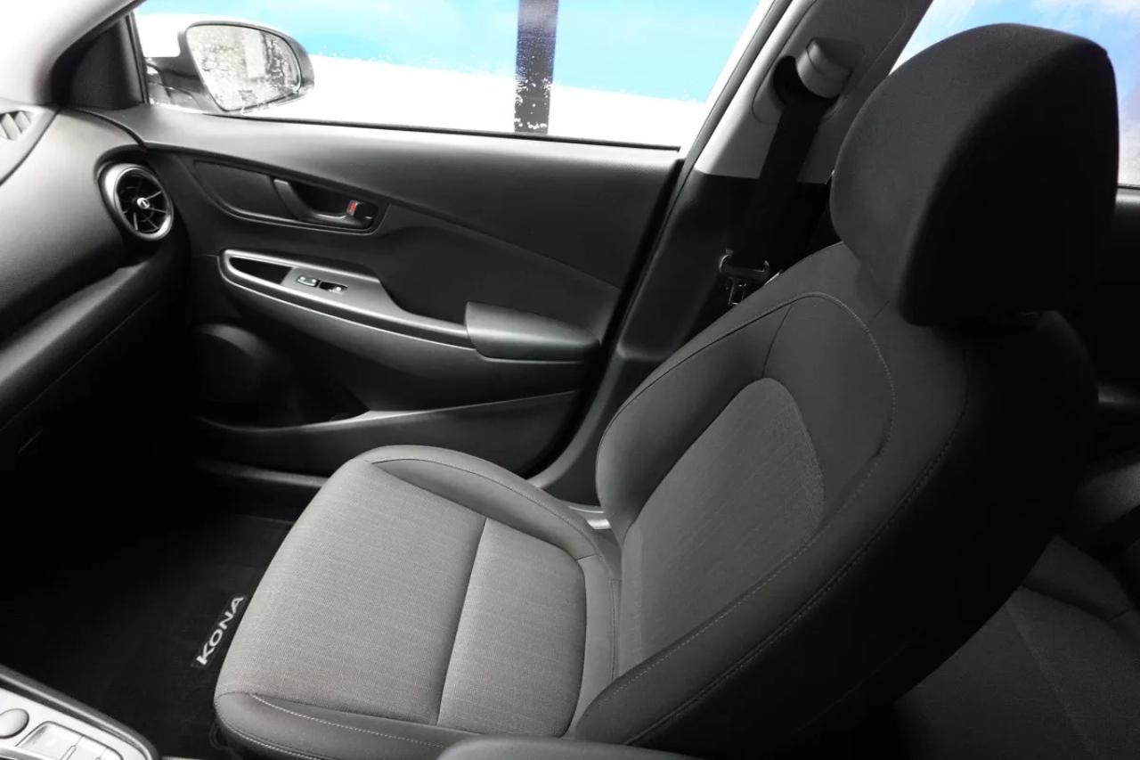 2022 Hyundai KONA PREFERRED   HEATED SEATS   HEATED STEERING WHEEL Photo