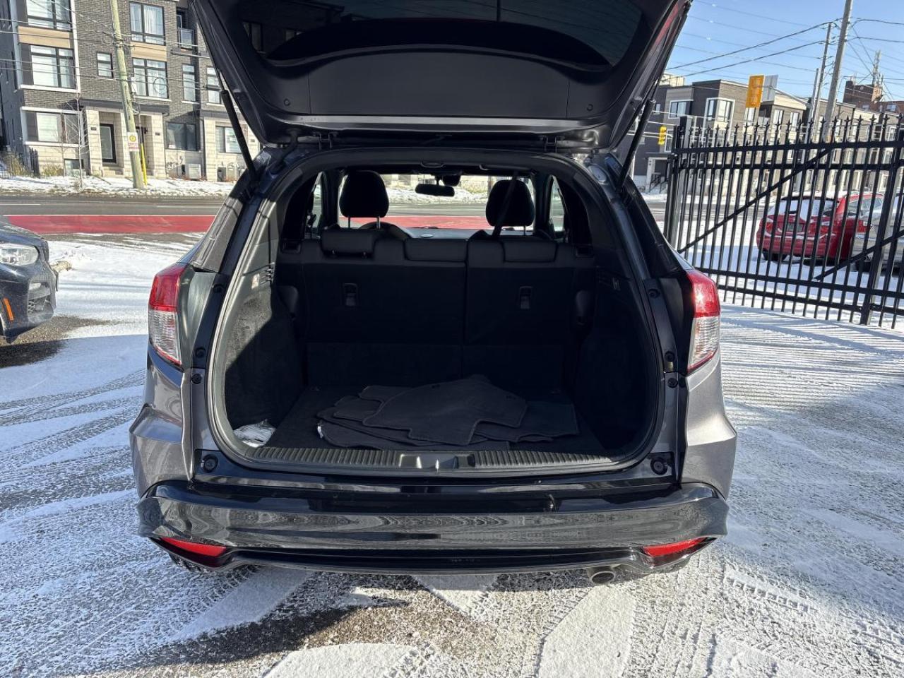 2022 Honda HR-V Sport Honda Certified 7YR/160K Warranty Photo