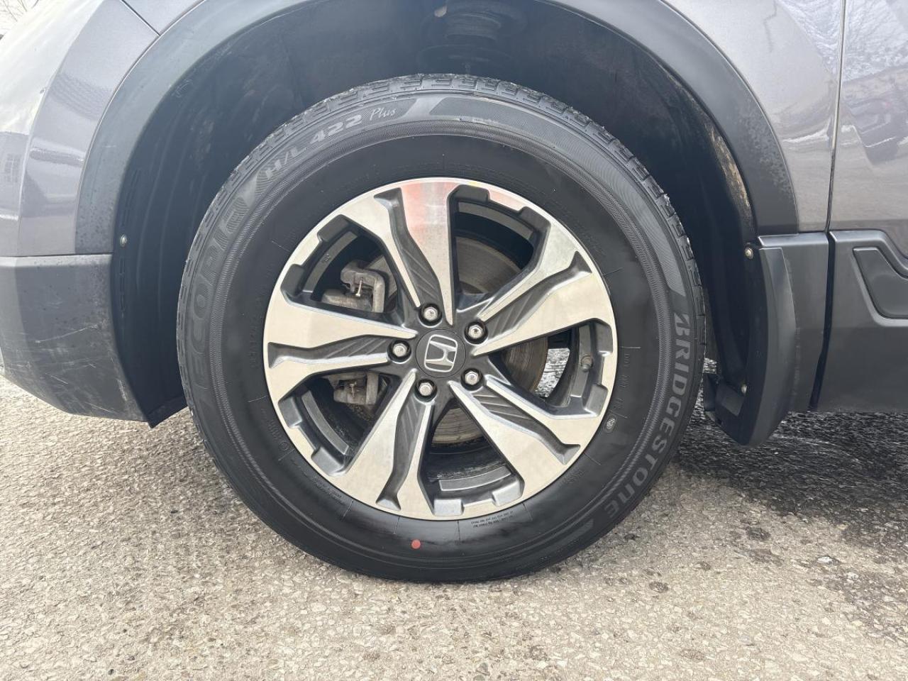 2021 Honda CR-V LX AWD Brand New Tires Installed! Photo