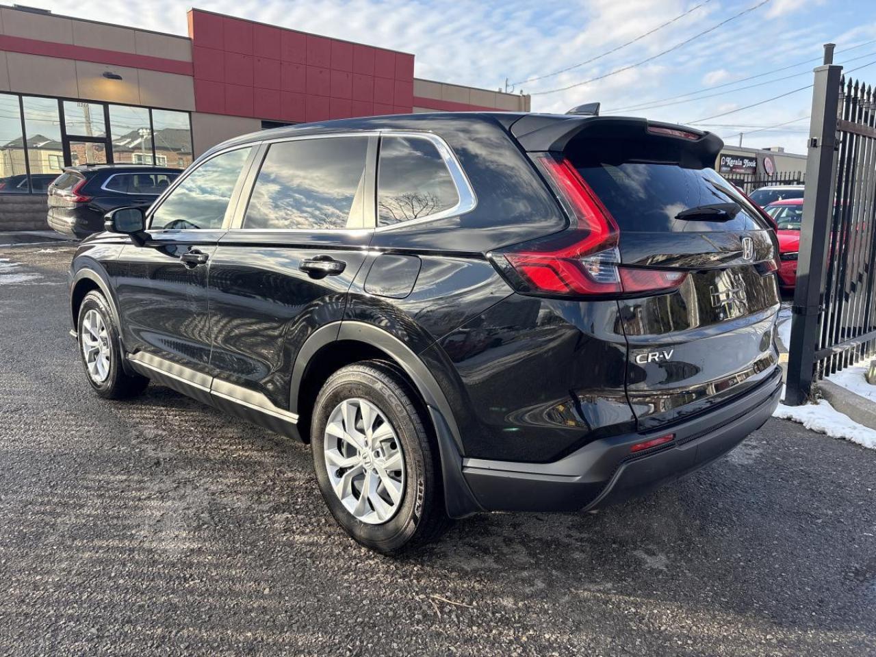 2023 Honda CR-V LX Photo