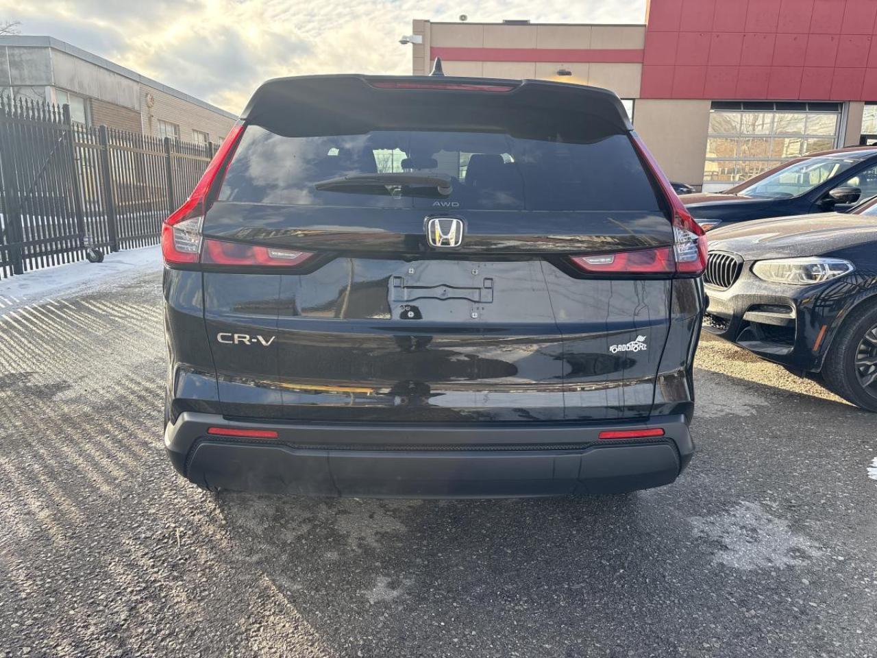 2023 Honda CR-V LX Photo