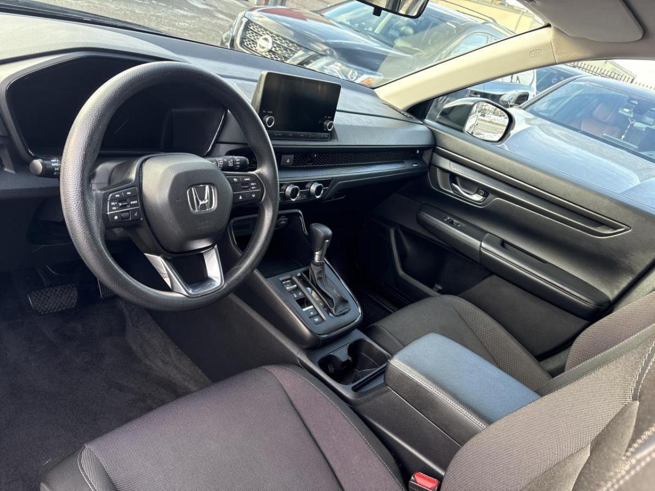 2023 Honda CR-V LX Photo