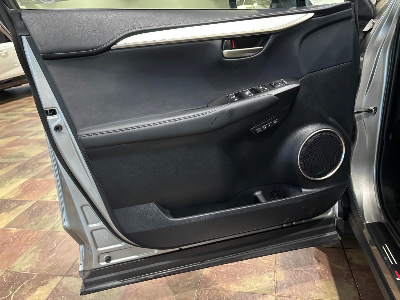 2021 Lexus NX 300  Photo