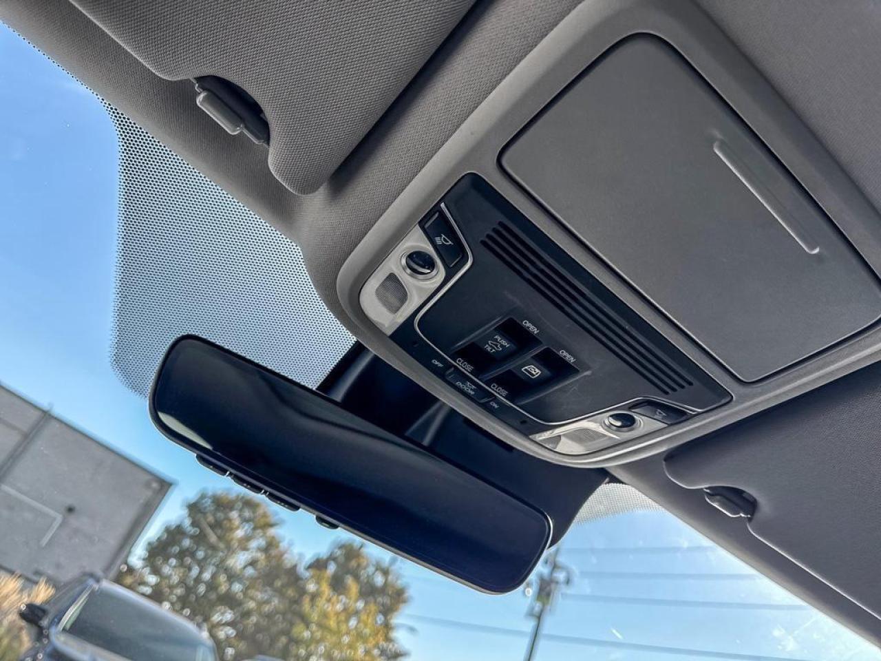 2022 Honda Ridgeline TOURING Photo