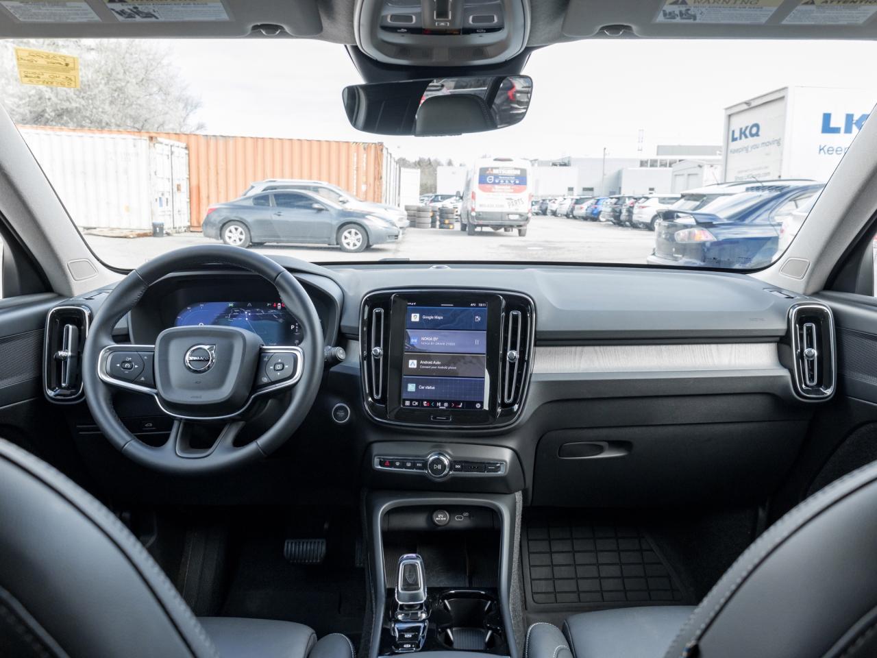 2025 Volvo XC40 B5 AWD Plus Dark Theme CLOUD BLUE VOLVO CPO Photo