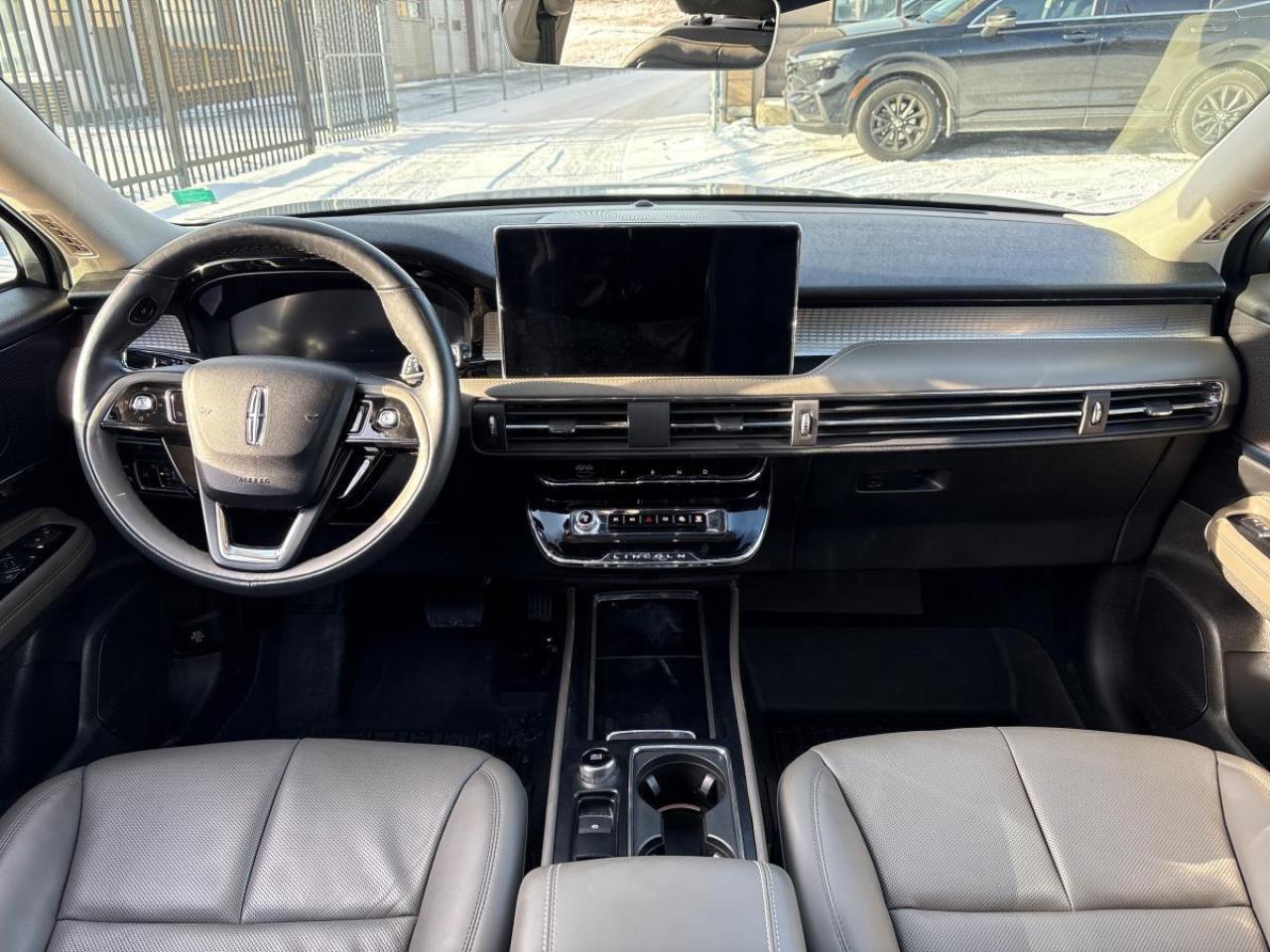 2023 Lincoln Corsair Grand Touring AWD Fully Loaded! Photo