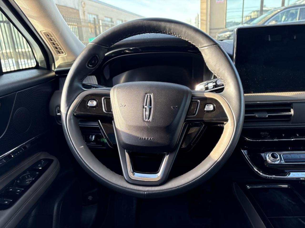 2023 Lincoln Corsair Grand Touring AWD Fully Loaded! Photo