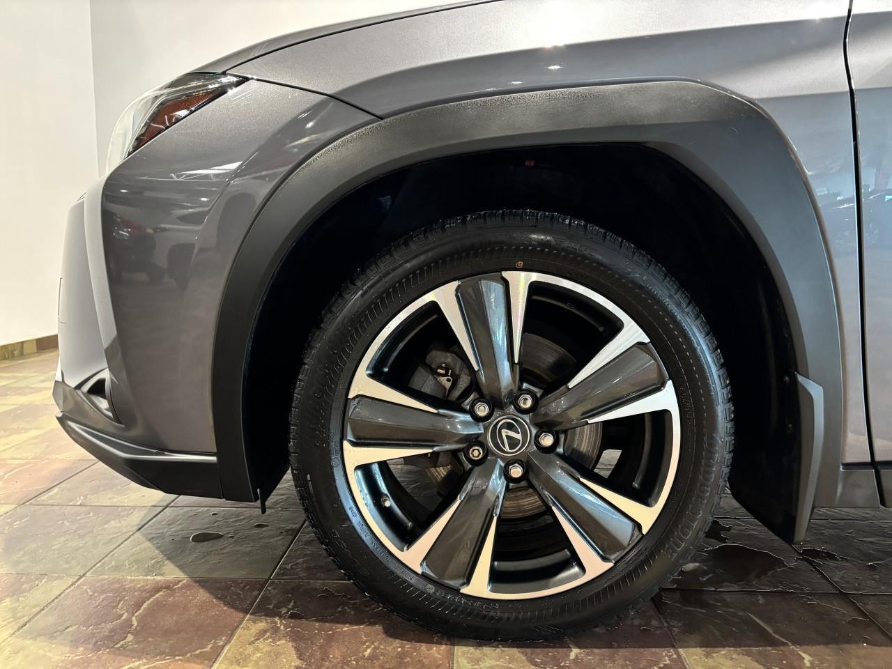 2021 Lexus UX 250H PREMIUM PACKAGE   LEXUS CERTIFIED PRE-OWNED   CARF Photo