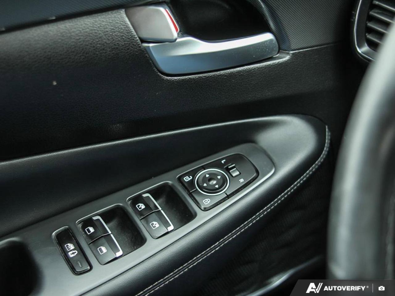 2021 Hyundai Santa Fe Preferred Photo