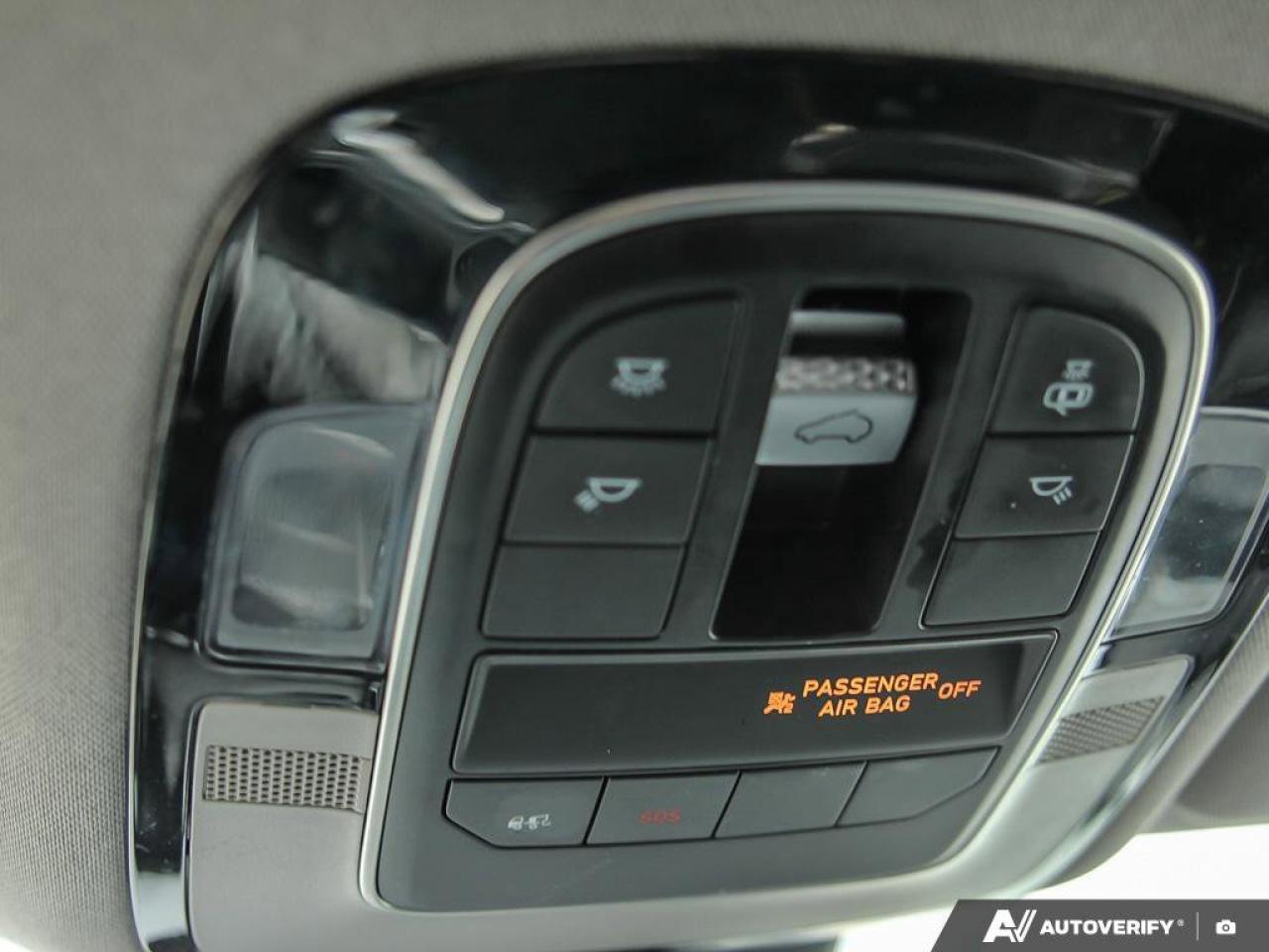 2021 Hyundai Santa Fe Preferred Photo