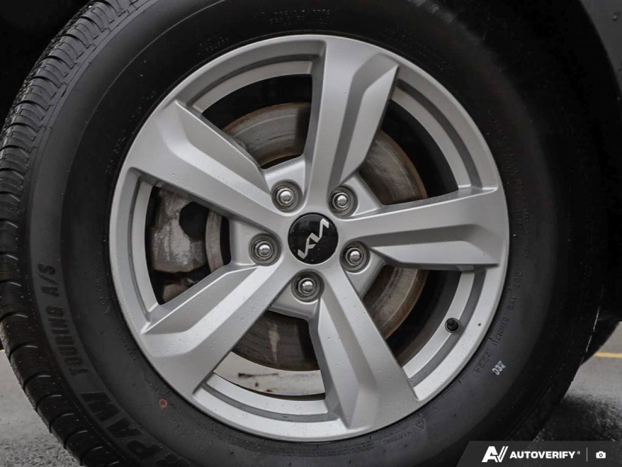 2024 Kia Sorento LX   AWD   Heated Seats   Apple CarPlay   Backup C Photo