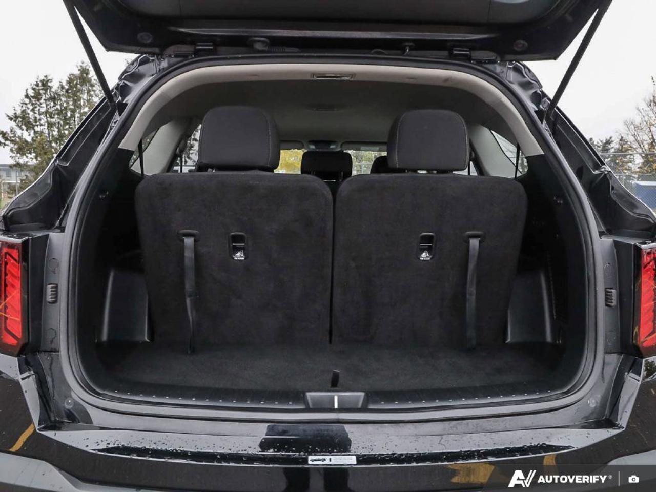 2024 Kia Sorento LX   AWD   Heated Seats   Apple CarPlay   Backup C Photo