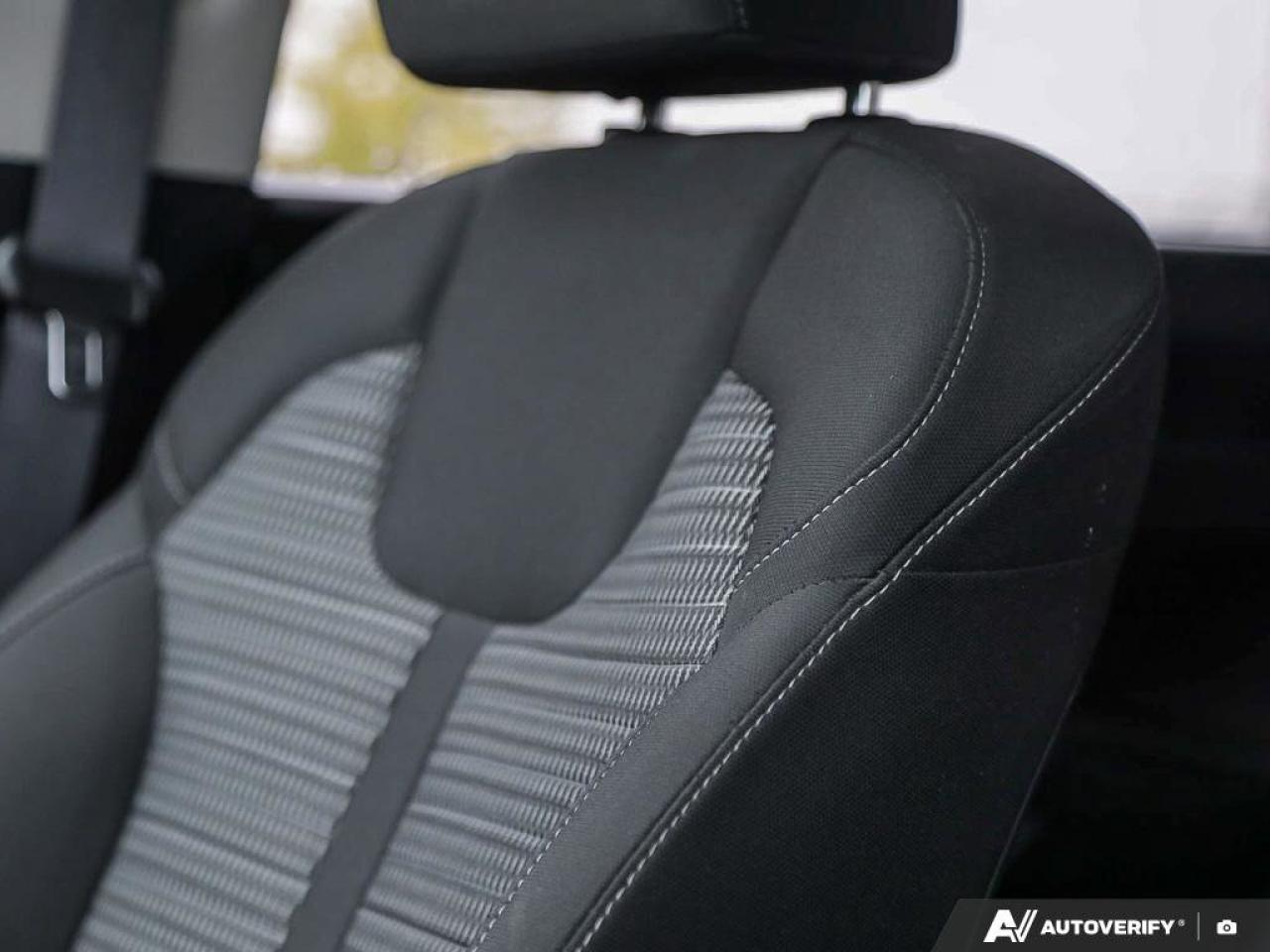 2024 Kia Sorento LX   AWD   Heated Seats   Apple CarPlay   Backup C Photo