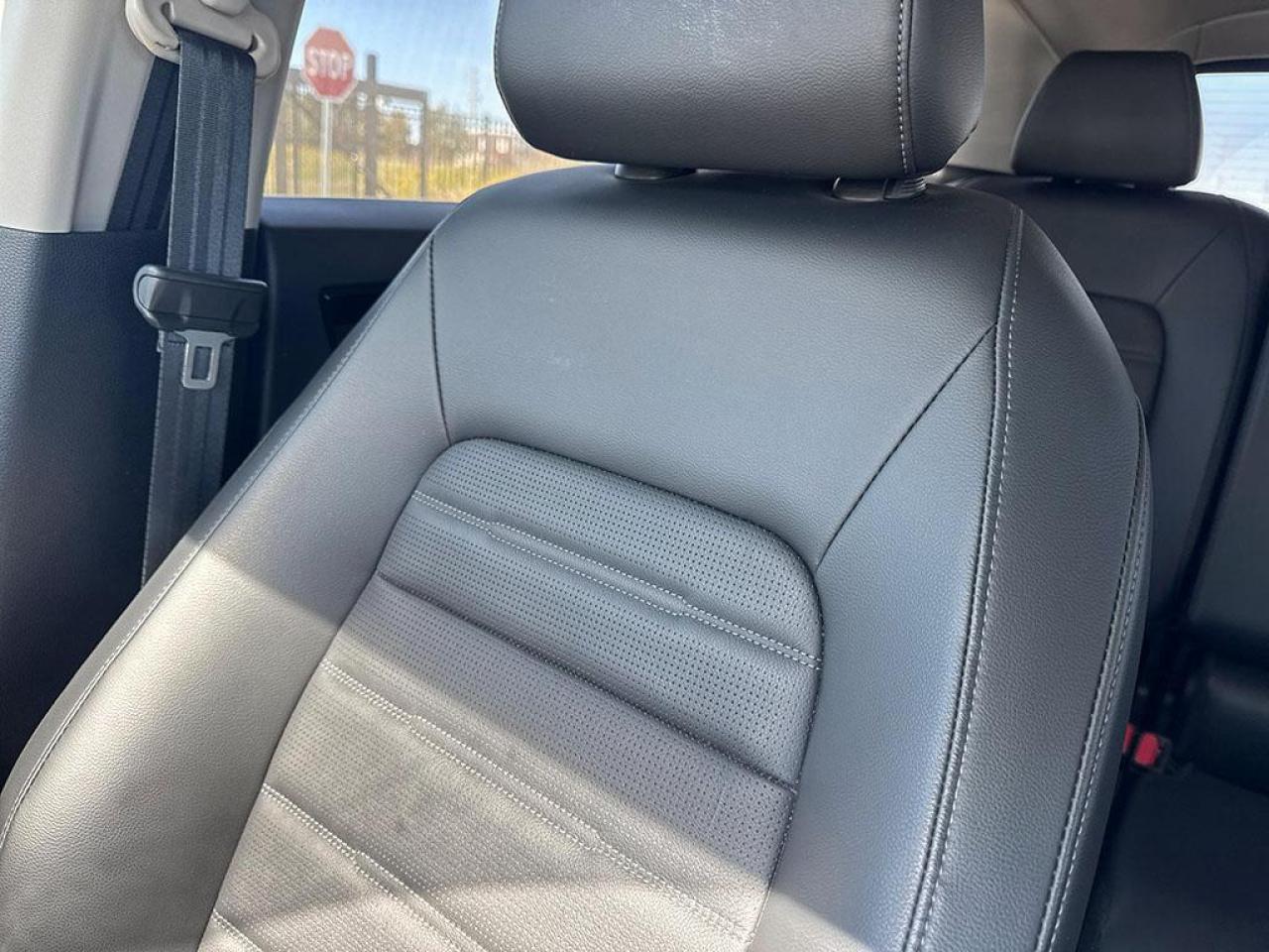 2023 Honda CR-V EX-L Photo