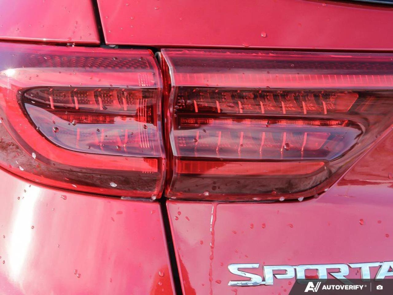 2022 Kia Sportage SX   AWD   Apple CarPlay   Heated & Cooled Seats Photo