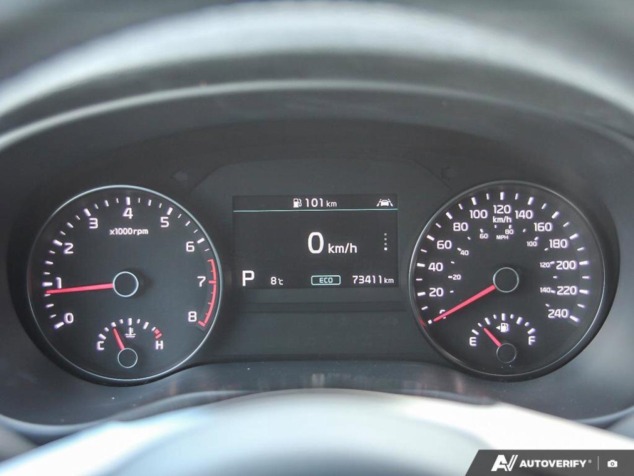 2022 Kia Sportage SX   AWD   Apple CarPlay   Heated & Cooled Seats Photo