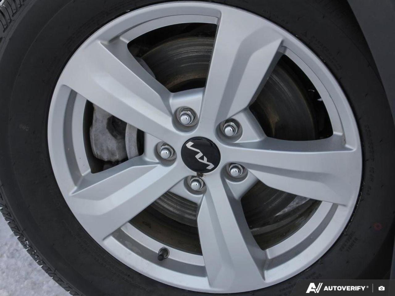 2024 Kia Sorento LX AWD   Apple CarPlay   Heated Seats   BackUp Cam Photo