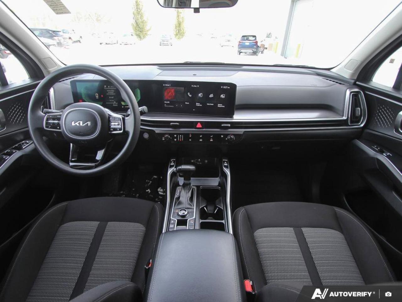 2024 Kia Sorento LX AWD   Apple CarPlay   Heated Seats   BackUp Cam Photo