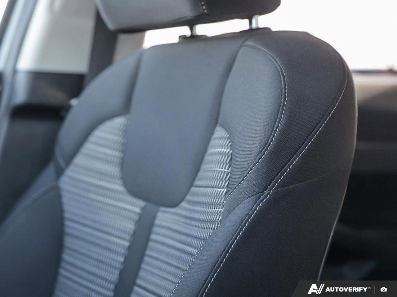 2024 Kia Sorento LX AWD   Apple CarPlay   Heated Seats   BackUp Cam Photo