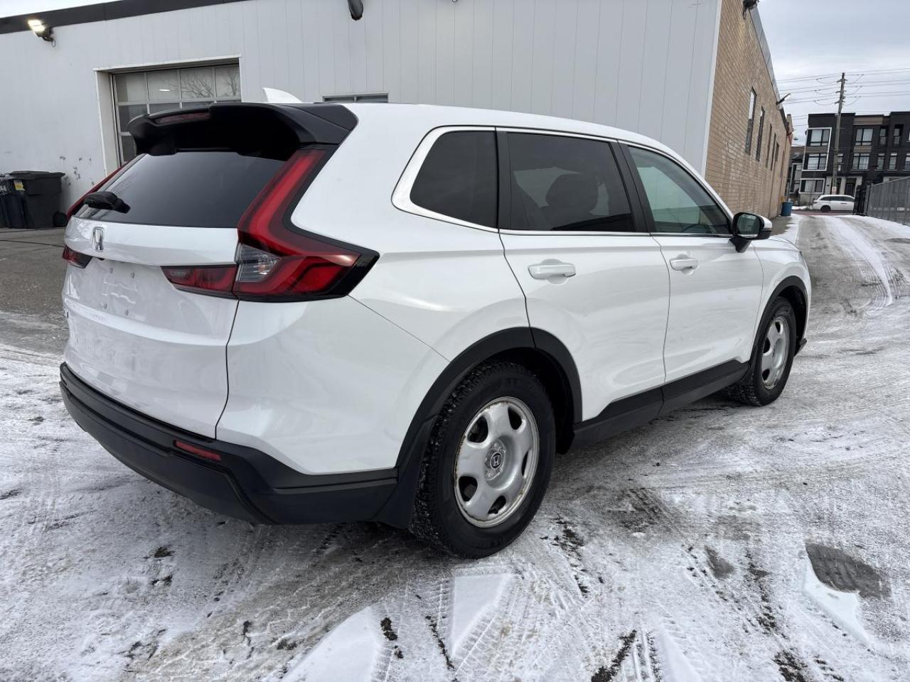 2024 Honda CR-V LX Comes with 2 sets of Tires/Rims! Photo