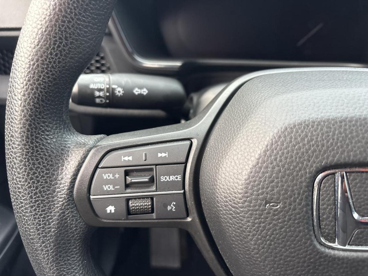 2024 Honda CR-V LX-B Photo