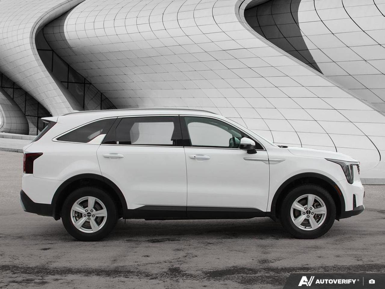 2024 Kia Sorento LX   AWD   Heated Seats   Apple CarPlay   Backup C Photo