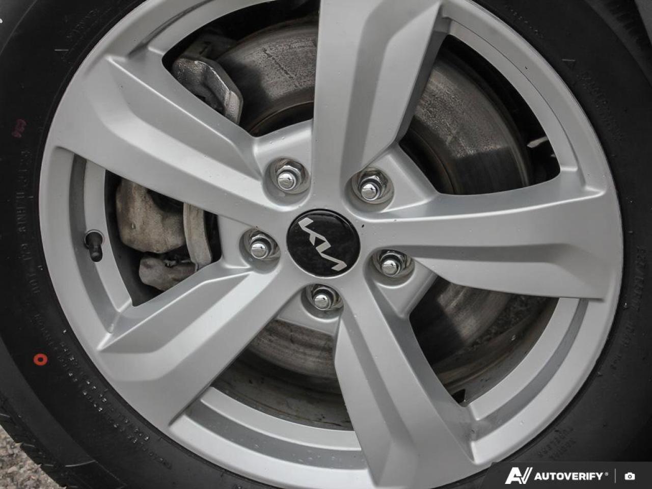 2024 Kia Sorento LX   AWD   Heated Seats   Apple CarPlay   Backup C Photo