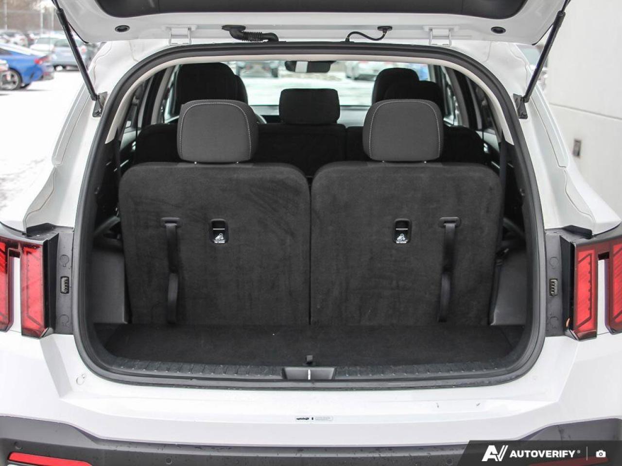 2024 Kia Sorento LX   AWD   Heated Seats   Apple CarPlay   Backup C Photo