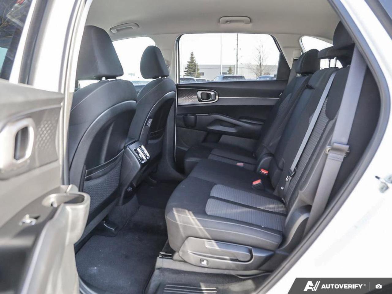 2024 Kia Sorento LX   AWD   Heated Seats   Apple CarPlay   Backup C Photo