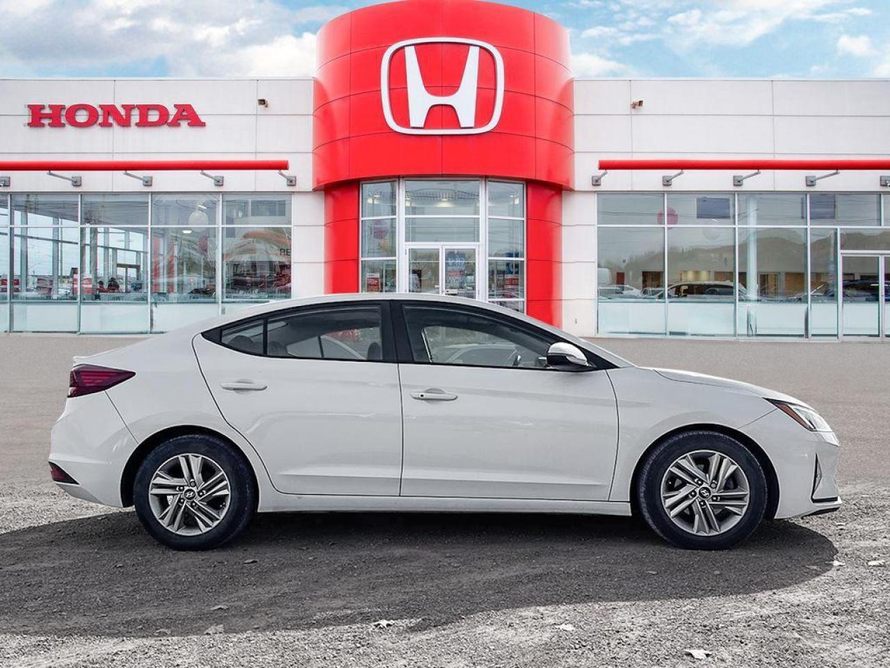 2019 Hyundai Elantra Preferred Photo