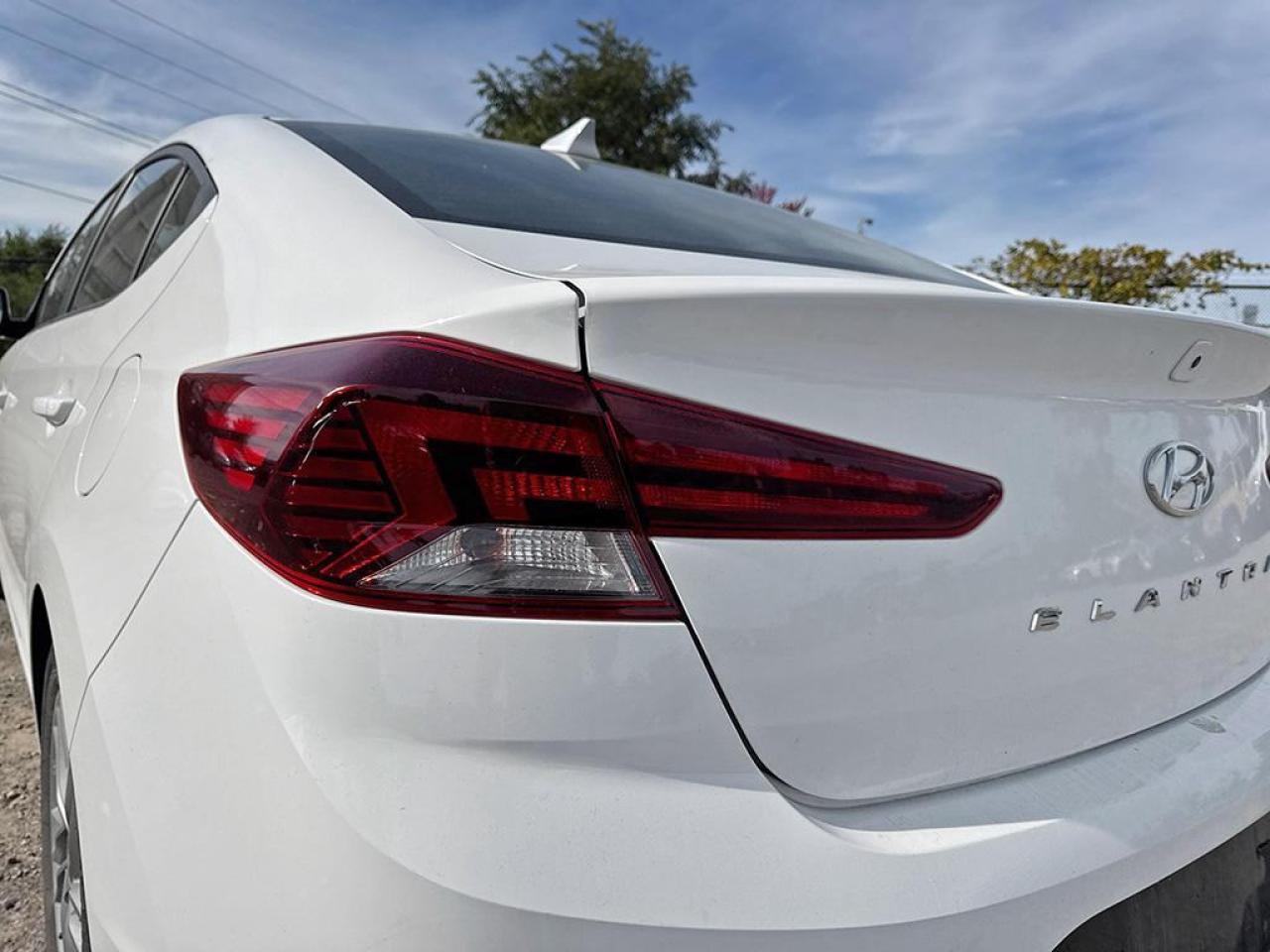 2019 Hyundai Elantra Preferred Photo