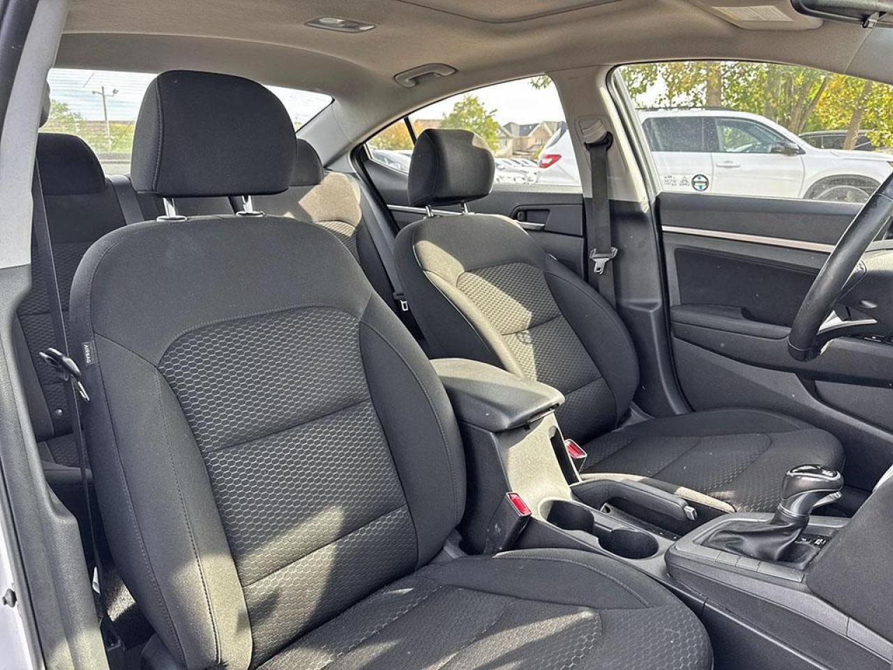 2019 Hyundai Elantra Preferred Photo