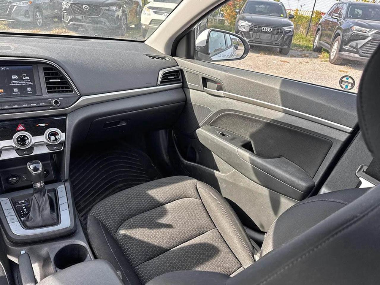 2019 Hyundai Elantra Preferred Photo