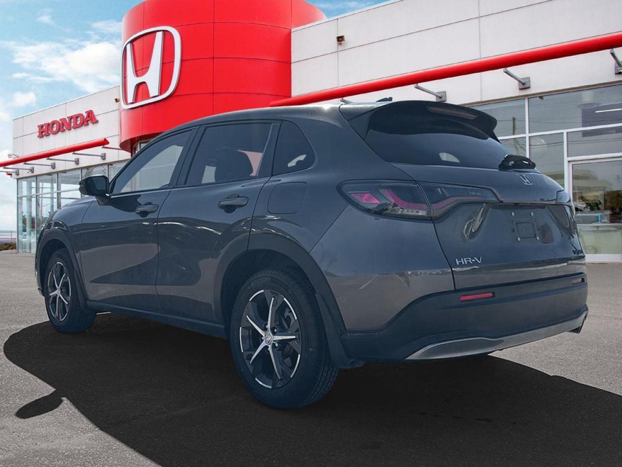 2025 Honda HR-V Sport Photo3