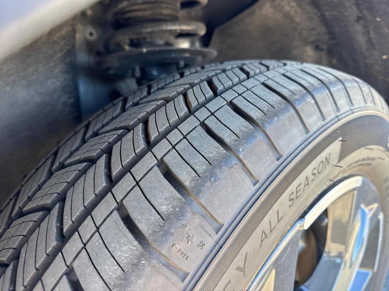 2025 Honda HR-V Sport Photo