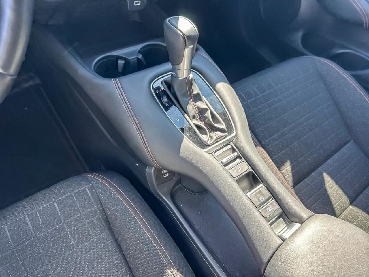 2025 Honda HR-V Sport Photo